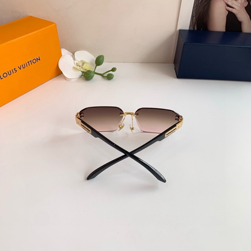 ルイヴィトンサングラス着用イメージ